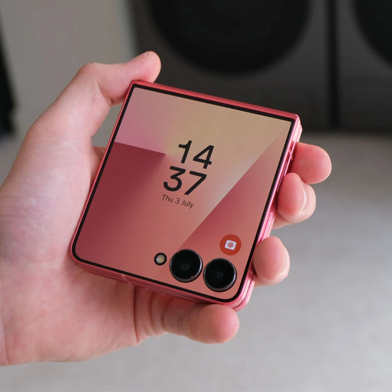 Samsung Galaxy Z Flip7