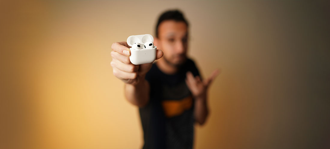 نقد و بررسی هندزفری بلوتوثی AirPods 3 اپل