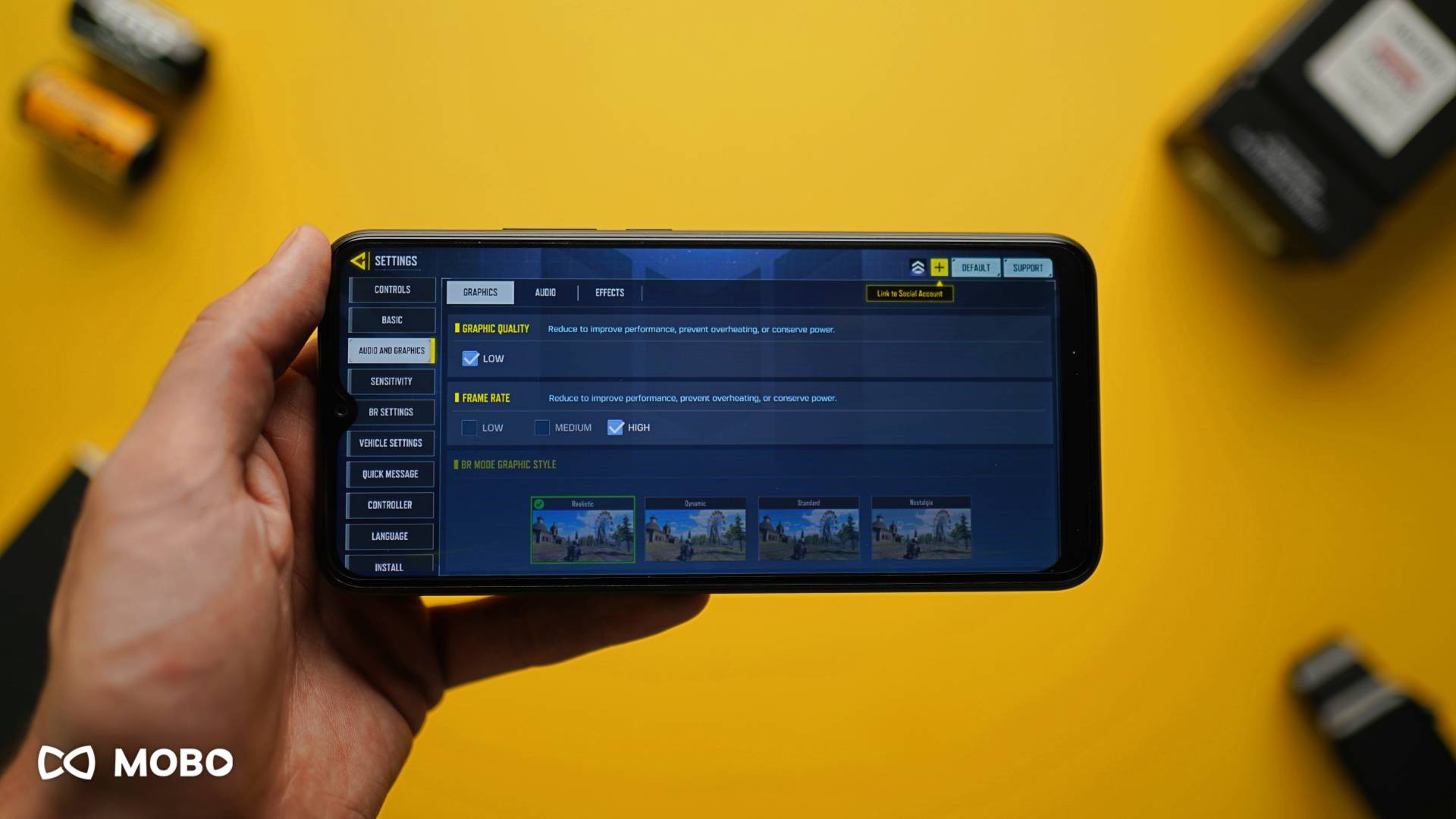 نقد و بررسی مشخصات گوشی Gplus Q20 موبونیوز